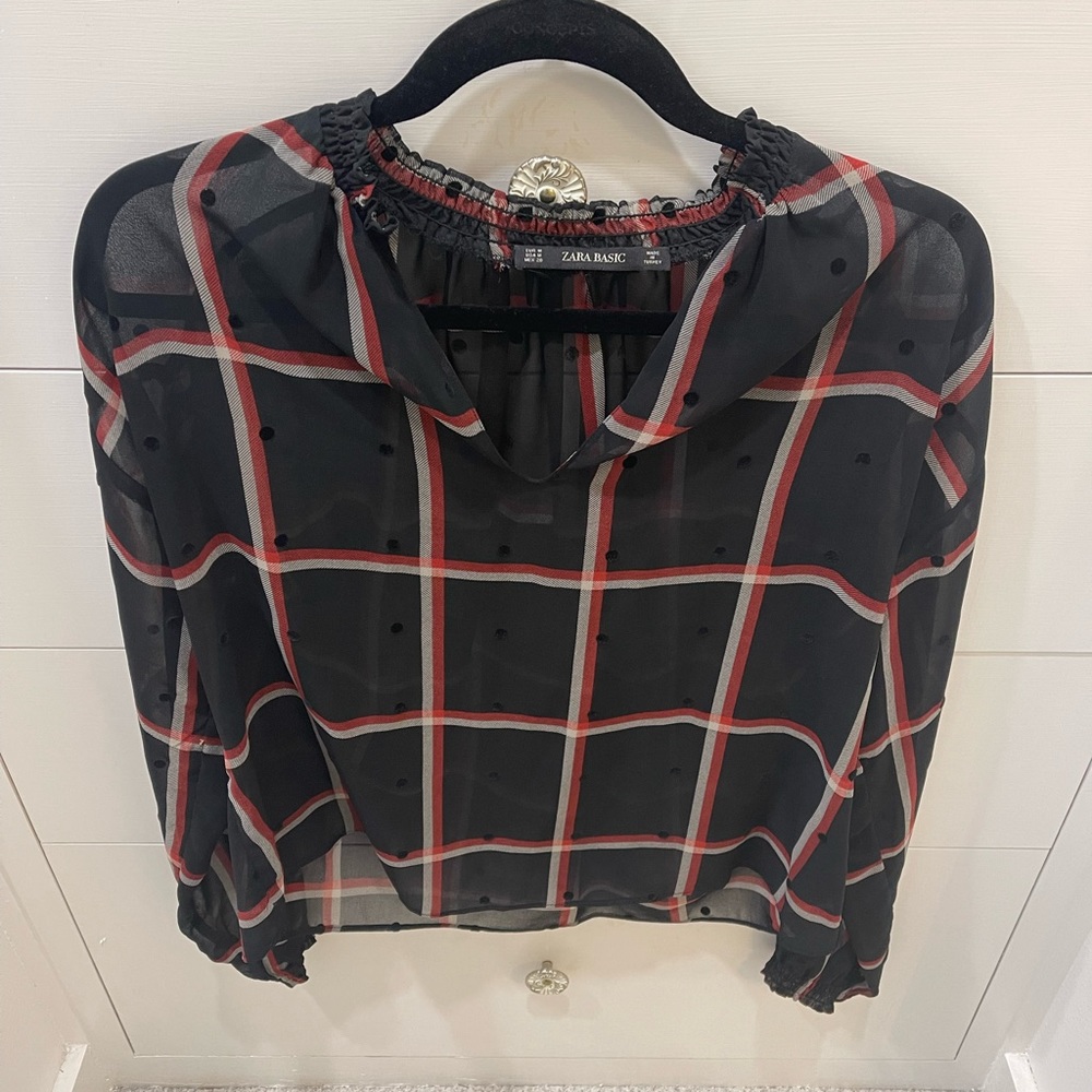 Zara windowpane blouse with subtle velvet dots size M - Picture 2 of 8